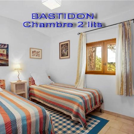 Bed and Breakfast Domaine L'Helion Taradeau Экстерьер фото